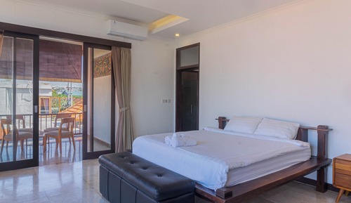 Suite, balcón