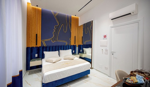 Habitación Deluxe, 1 cama de matrimonio grande, vistas a la ciudad