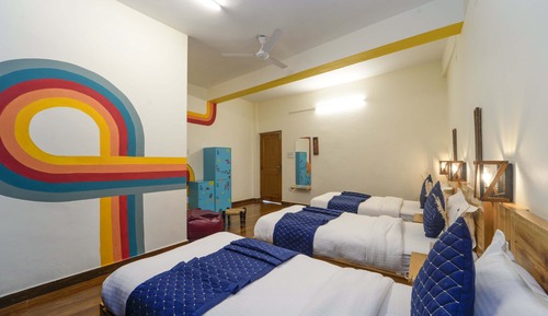 Dormitorio compartido estándar