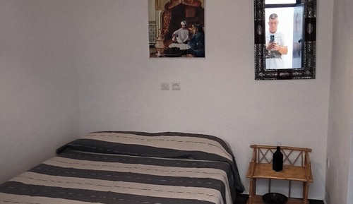 Habitación con 1 cama doble o 2 individuales, vistas a la ciudad