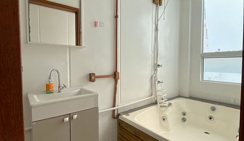 Dúplex Deluxe, bañera de hidromasaje