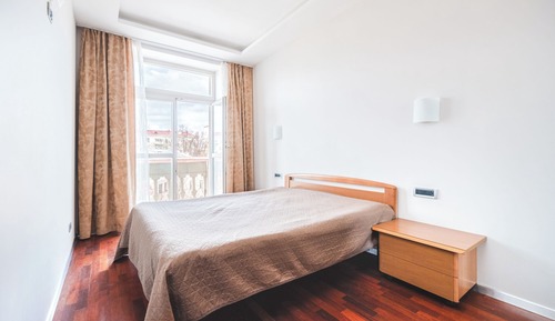 Apartamento, balcón, vistas a la ciudad