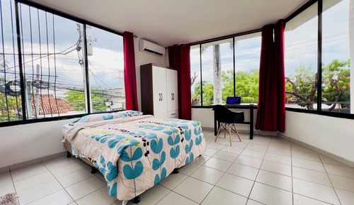 Suite de lujo, 1 cama doble, no fumadores, baño privado