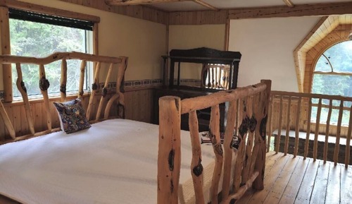 Casa estándar, cocina, vistas al jardín