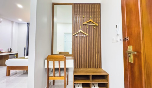 Habitación Deluxe con 2 camas individuales, balcón, vistas a la ciudad