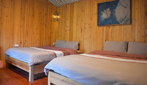 Bungalow familiar, 2 camas de matrimonio, vistas a la montaña