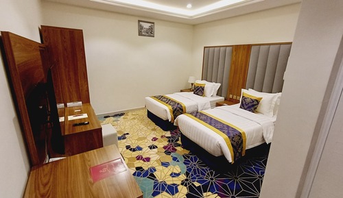 Habitación básica con 1 cama doble o 2 individuales