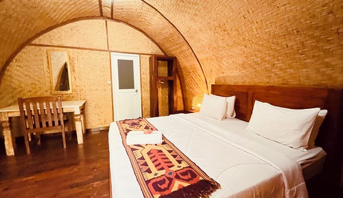 Habitación clásica, 1 cama doble, balcón, vistas al jardín