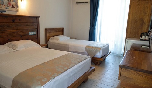 Habitación triple clásica