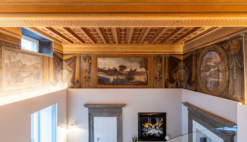 Suite Gallery