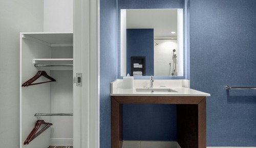 Estudio, 1 cama de matrimonio grande con sofá cama, vistas a la ciudad
