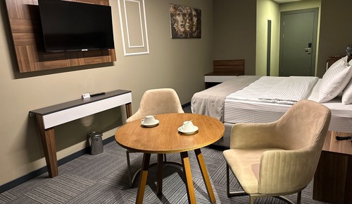 Habitación Premium, vistas parciales al mar