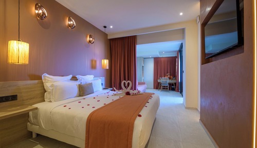 Suite, balcón, vistas al mar