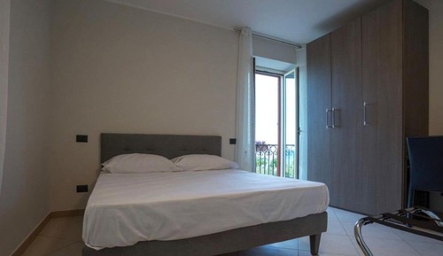 Classic Single Room, Balcony
