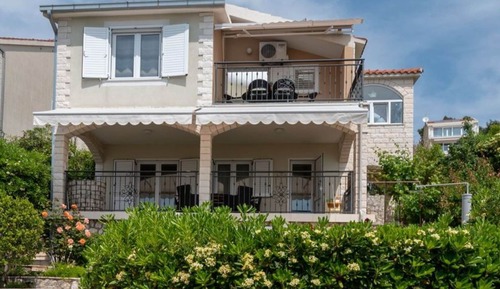 Apartamento (Apartment Villa Daniela - Three Bedro)