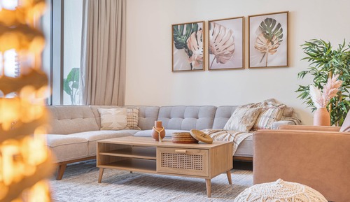 Apartamento de lujo, 3 habitaciones, vistas a la ciudad, en una planta alta