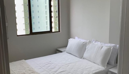 Apartamento económico, vistas a la ciudad