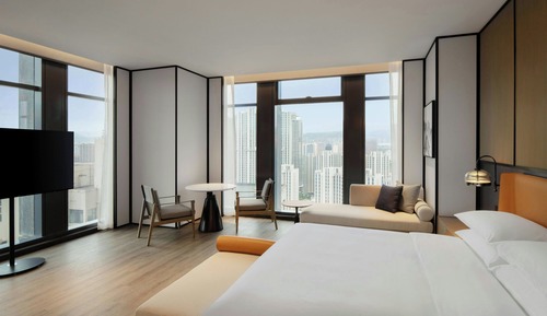 Habitación Grand, 1 cama de matrimonio grande, vistas a la ciudad