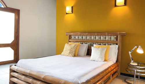Habitación Confort con 1 cama doble o 2 individuales