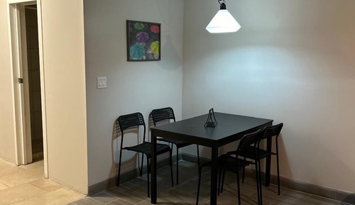 Apartamento clásico, vistas al patio