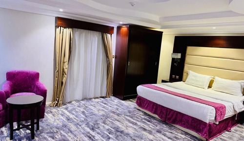 Apartment, 2 Bedrooms, living room