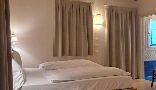 Habitación Deluxe con 1 cama doble o 2 individuales, vistas al jardín
