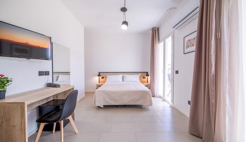 Habitación cuádruple de diseño, balcón