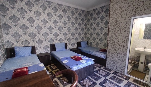 Habitación triple básica