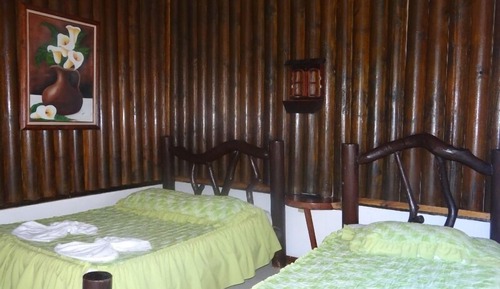 Habitación básica, vistas a la montaña