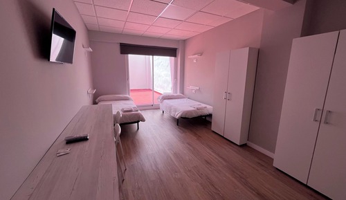 Habitación básica doble de uso individual, balcón