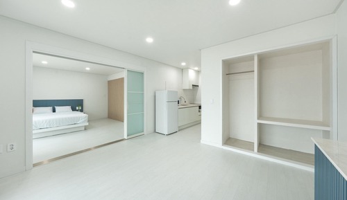 Habitación básica, 1 habitación (two room B)