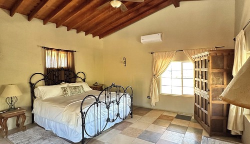 Suite superior, vistas al viñedo