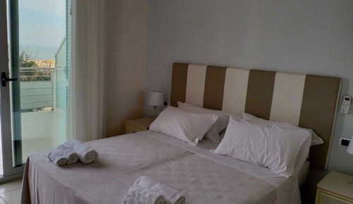 Habitación con 1 cama doble o 2 individuales