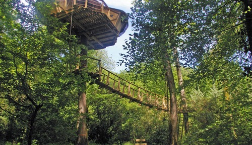 Casa en un árbol, vistas al jardín
