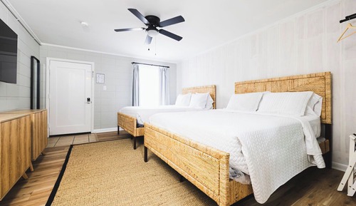 Habitación Deluxe doble, 2 camas de matrimonio, no fumadores, Se admiten mascotas