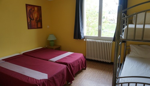 Habitación cuádruple económica