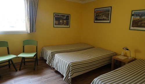 Habitación cuádruple económica