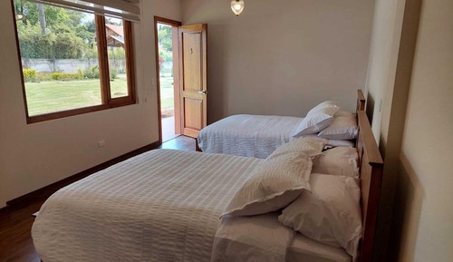 Habitación Confort con 1 cama doble o 2 individuales, vistas al jardín