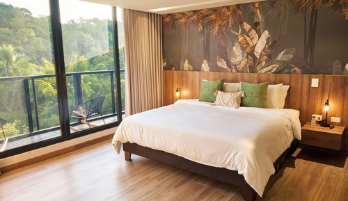 Apartamento Royal, balcón, vistas a la ciudad