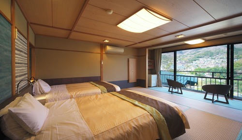 Habitación tradicional con 2 camas individuales