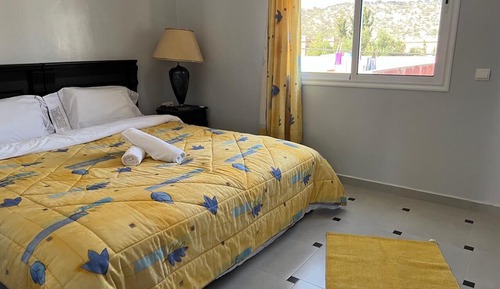 Apartamento Confort, 2 habitaciones, terraza, vistas a la montaña