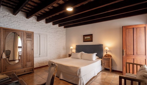 Habitación Doble Deluxe con Bañera de Hidromasaje