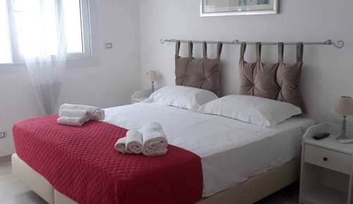 Habitación clásica con 1 cama doble o 2 individuales, vistas al mar