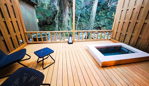 Habitación de lujo, vistas al río, en esquina (with Open-Air Bath, 105)