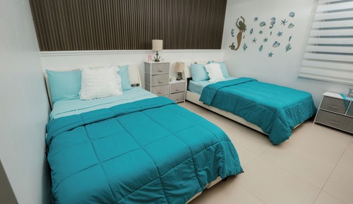 Apartamento exclusivo, 3 habitaciones, balcón, vistas al mar
