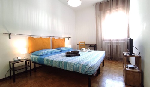 Apartamento, 3 habitaciones, terraza, vistas al jardín