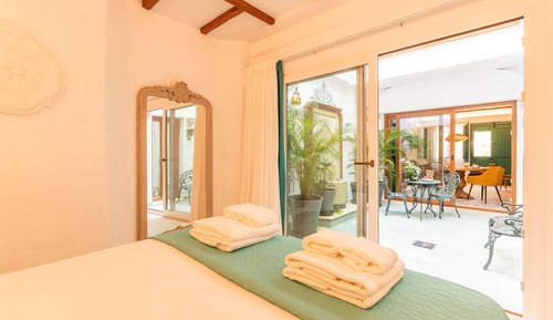 Apartamento de lujo, patio