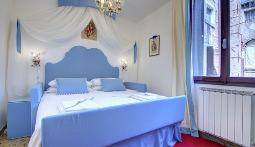Apartamento, vistas al canal