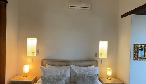 Habitación superior, 1 cama de matrimonio grande, vistas a la ciudad