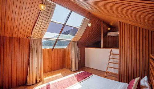 Chalet familiar, vistas a la colina